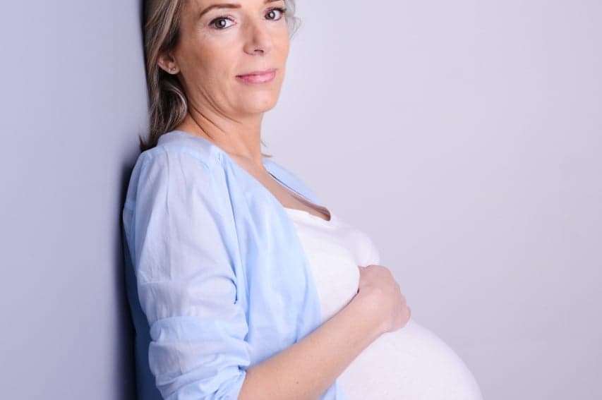 Infertility management during advanced maternal age